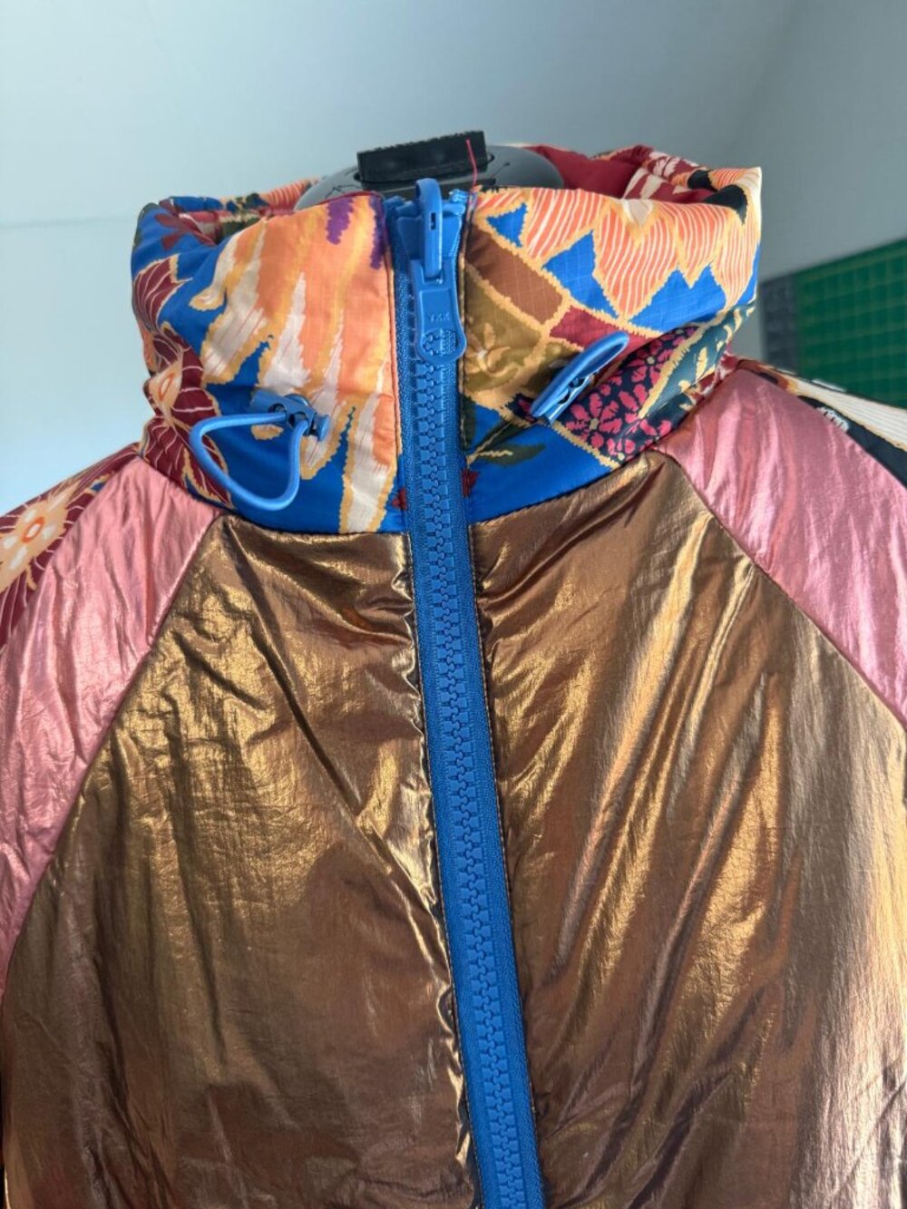 Farm Rio Tucanes Reversible Puffer Jacket - Size XS - Picture 7 of 7